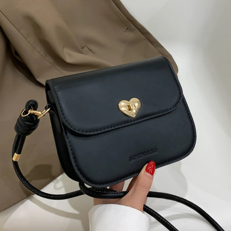 Vintage Flap Shoulder Bags PU Leather Totes Bag Heart Crossbody Handbag Purse