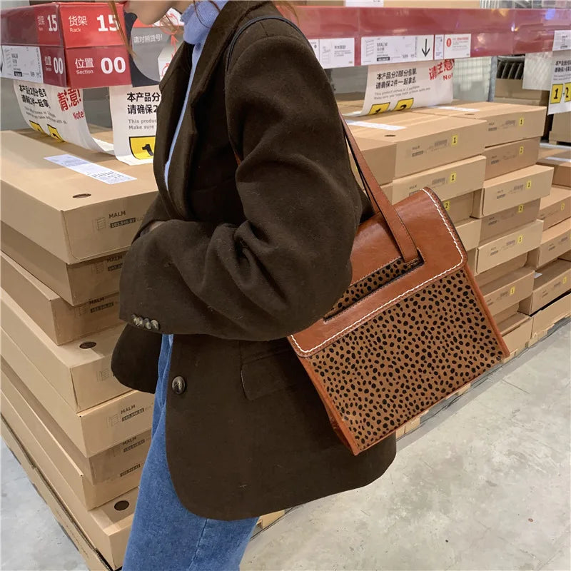 Vintage Leopard Pattern Women's Tote Shoulder Bag Large Capacity