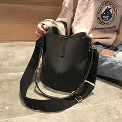 Vintage Messenger Bag Women's Large Capacity Matte Pu Leather Tote Bag