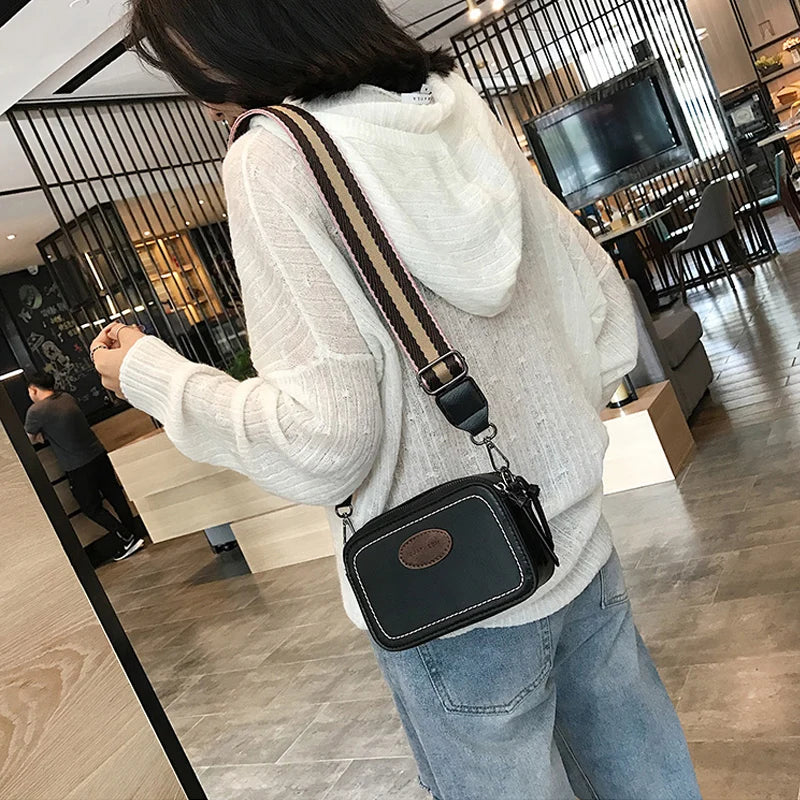 Vintage Wide Strap Crossbody Bag PU Leather Lady Shoulder Messenger