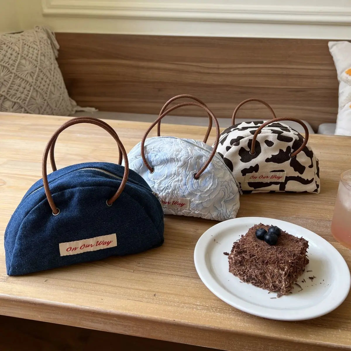 Vintage Japanese Semi-circular Leather Rope Handbag