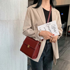 Vintage Leather Crossbody Bag for Women Shoulder Messenger Bag