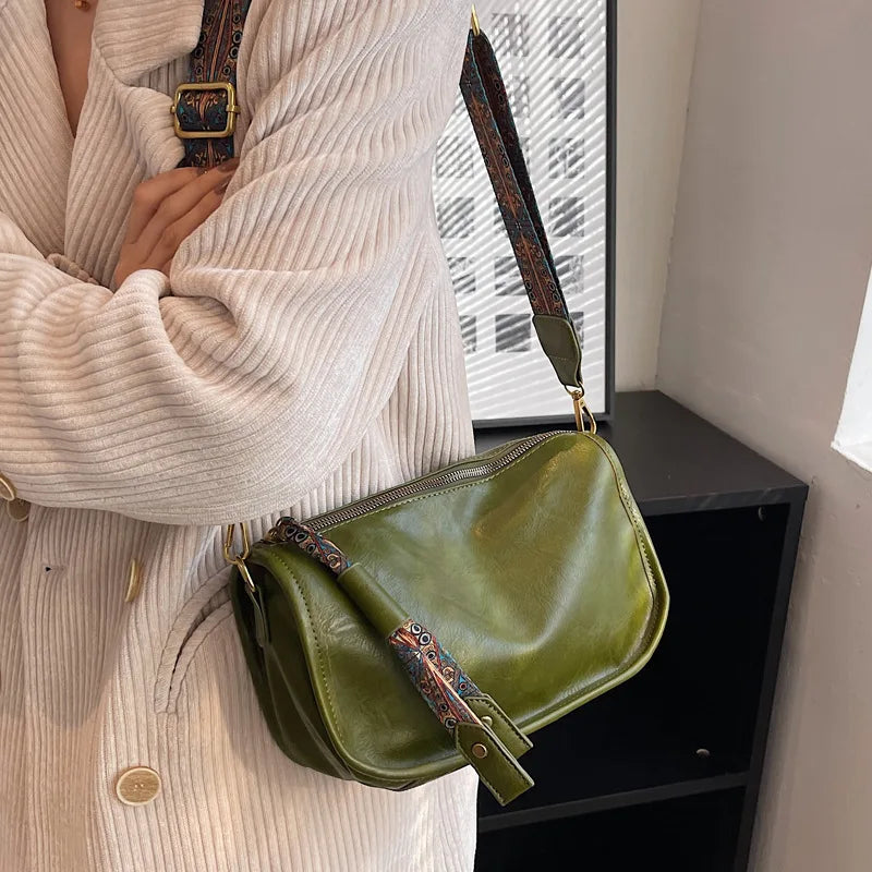 Vintage Style Shoulder Bag for Women PU Leather Small Square Bag Spring