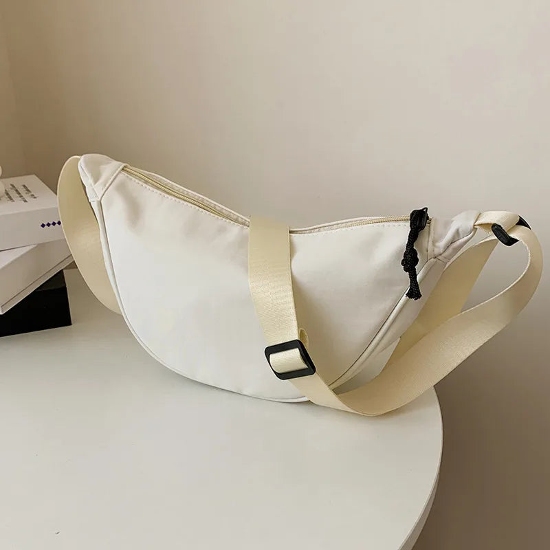 Vintage Women Crossbody Bag Chest Bag Half Moon Shape Shoulder Bags