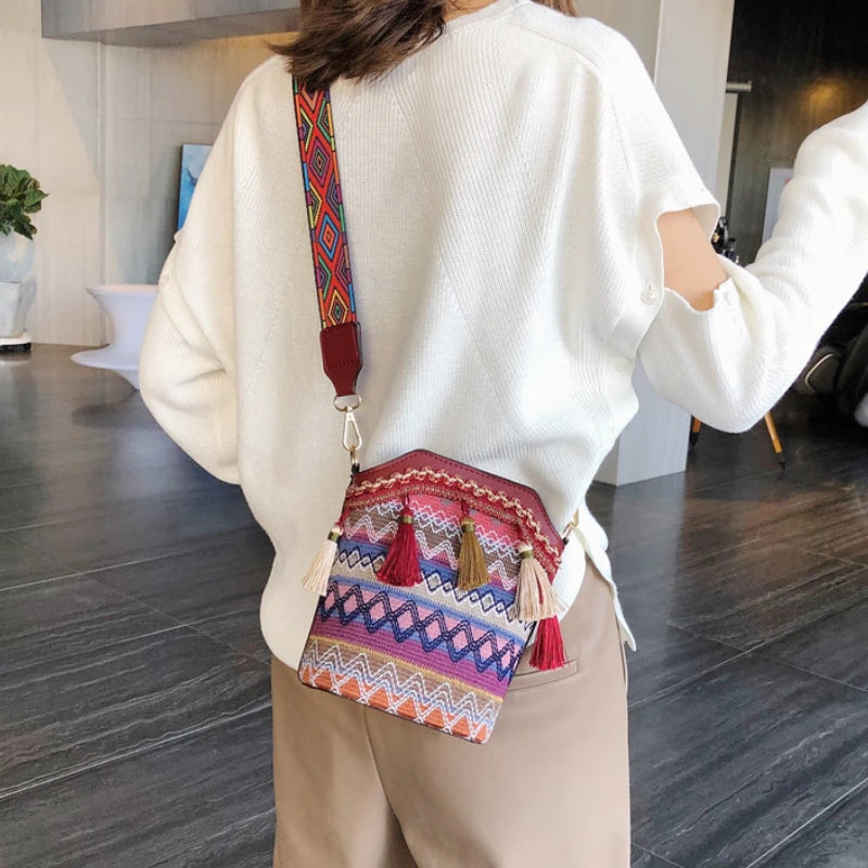 Vintage Handwoven Crossbody Tassel Bag for Lady - Small Handbag