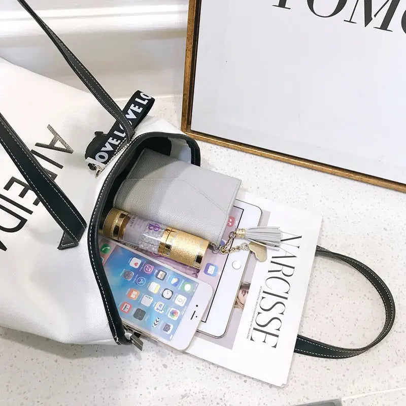 Canvas Purse Big Handbags Zipper Bag With Pendent
