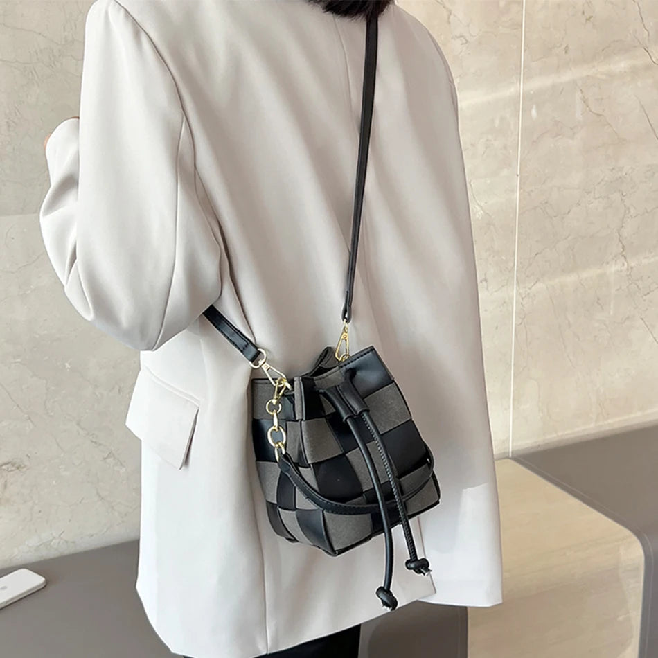 Women's Winter Woven Bucket Shoulder Bag Handbag