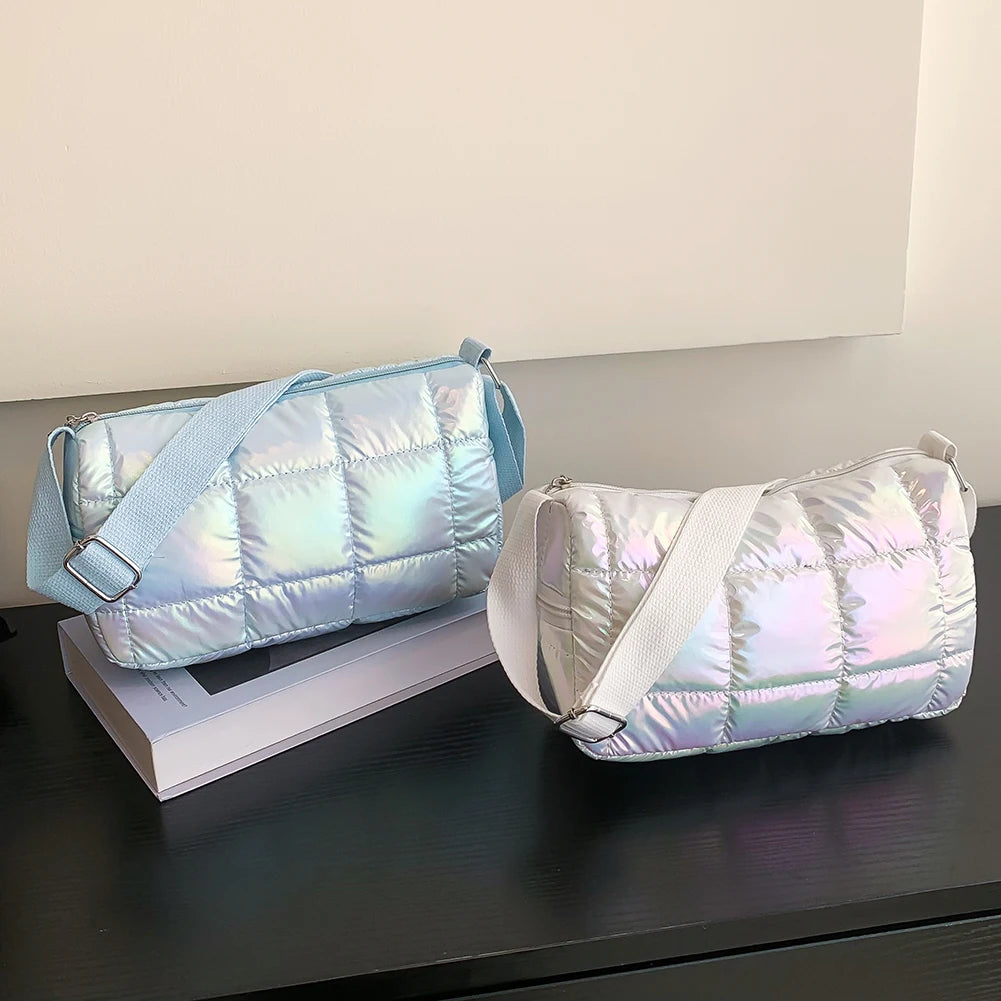 Winter Quilted Check Tote Bag for Weekend Vacation