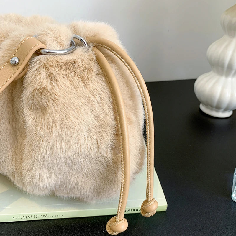 Winter Faux Fur Shoulder Bag Women's Plush Hobos Bag Solid Fluffy Handbag