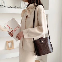 Crocodile Pattern Bucket Bag Vintage Crossbody PU Leather Winter Handbag