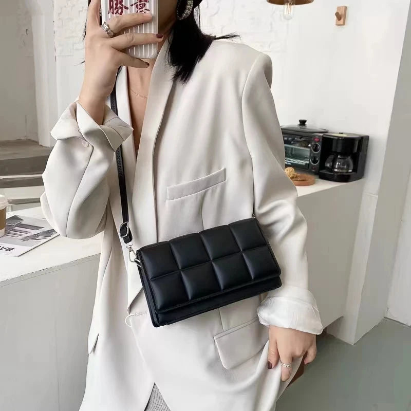 Women Small Lingge Quilted Shoulder Bag Ladies Cross-body Handbag