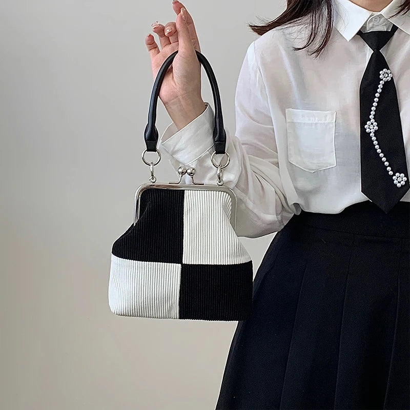 Women Bag PU Saddle Chains Hasp SOFT Shoulder Bags