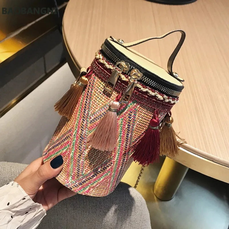 Straw Round Tote Metal Ring Chain Shoulder Bag