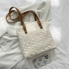 Women Casual Straw Shoulder Bag Embroidery Flower Pattern Leisure Style Braided