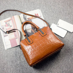 Vintage Crocodile Pattern Leather Handbag for Women