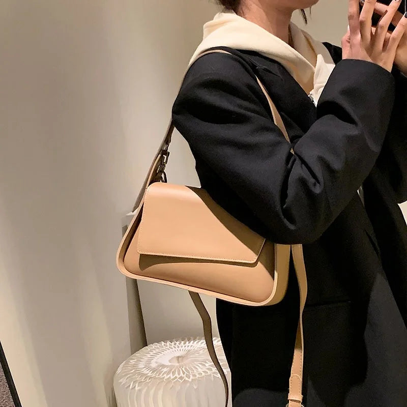 Vintage PU Leather Shoulder Bag Crossbody Chain Small Square Bag