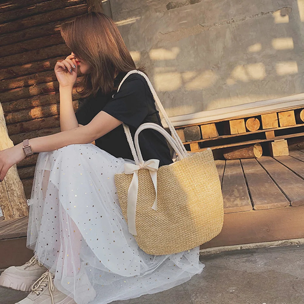 Straw Shoulder Bag with Bow Large Capacity Rattan Top-handle Bag