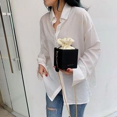 Women Chain Messenger Bag Crossbody Bag