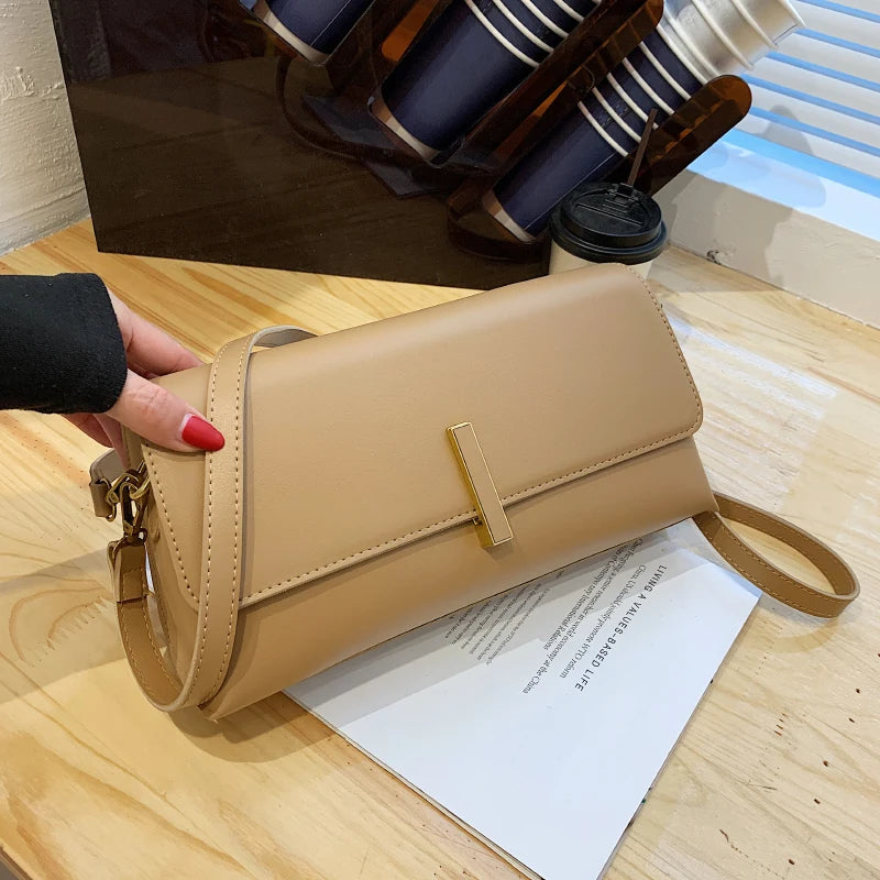 Retro Shoulder Bag Female Crossbody Flap Bag for Girls