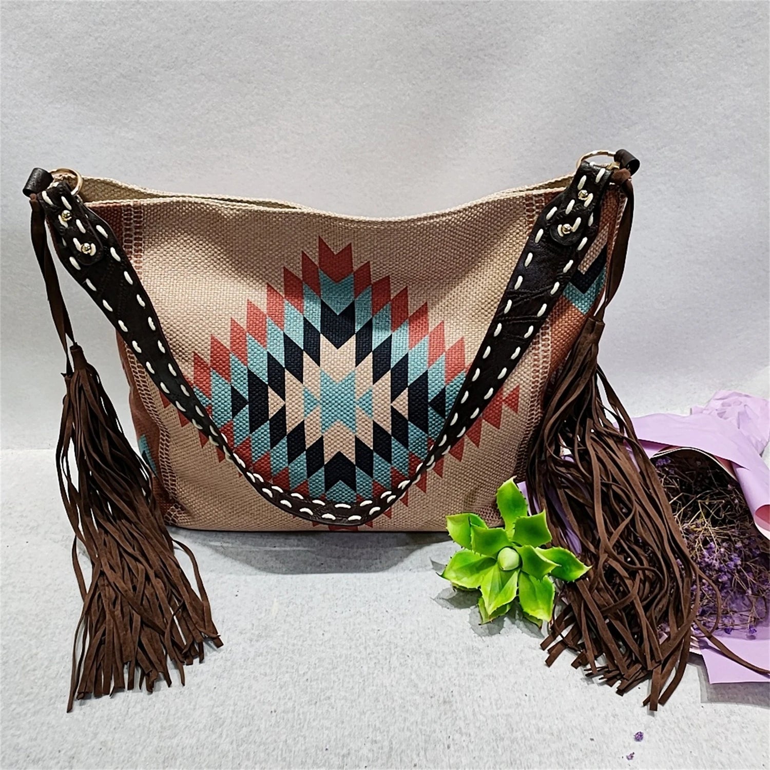 Geometric Print Retro Tassel Shoulder Bag