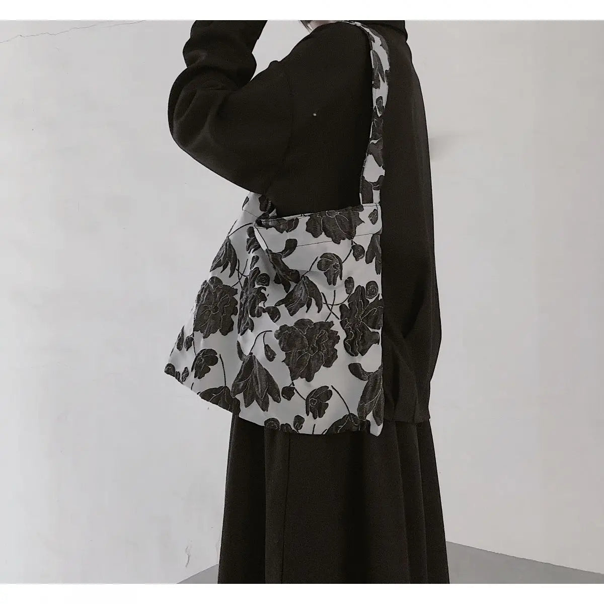 Vintage Floral Embroidery Shoulder Bag Canvas Tote