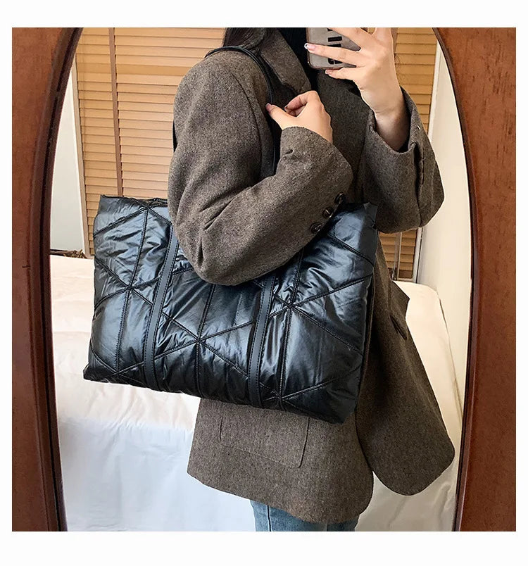 Women Winter Shoulder Bag Handbag Check Pattern Messenger Bag Large Capacity Tot