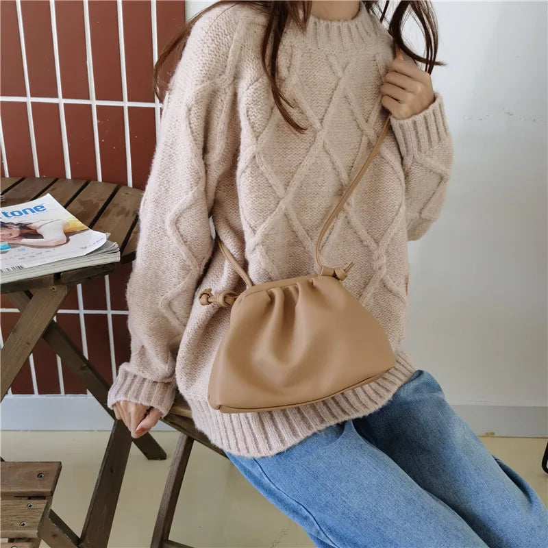 Retro Cloud Women Dumplings Messenger Bag Crossbody Shoulder Bag