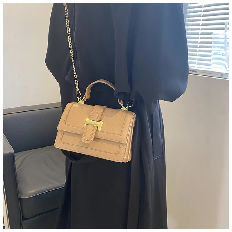 Sweet Wind Woven One-Shoulder Bag Women Casual Small Square Bag