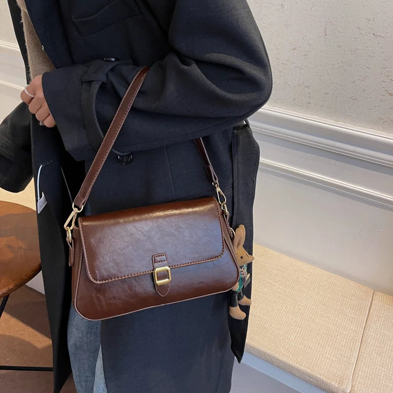 Women Retro Small Flap Messenger Bag Leather Shoulder Bag