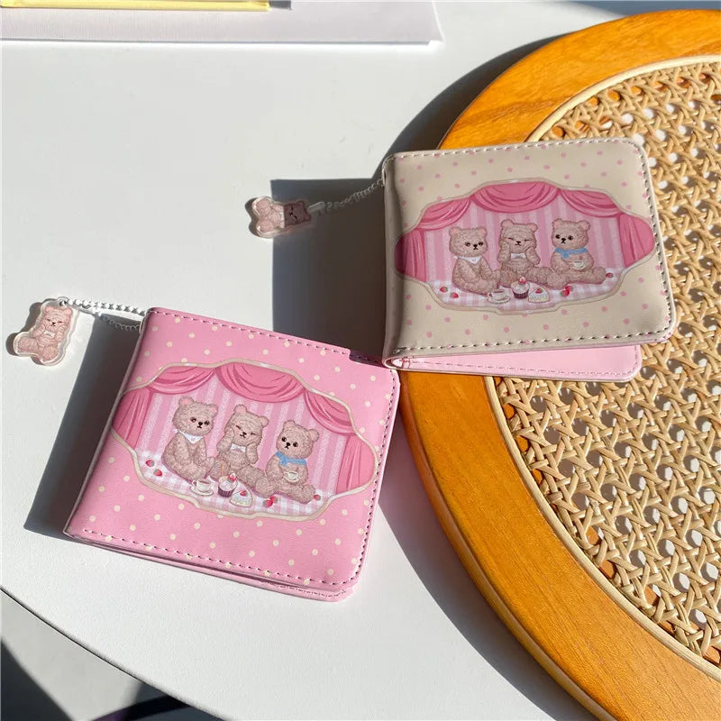 Vintage Bifold Clutch Women's Wallet with Bear Design