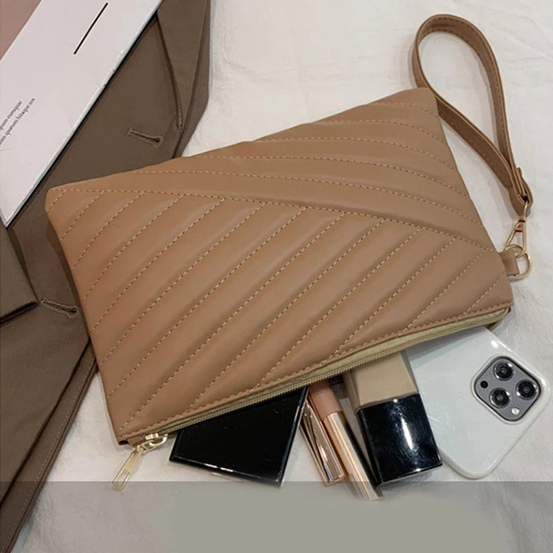 Chic Leather Envelope Wristlet Bag for Women