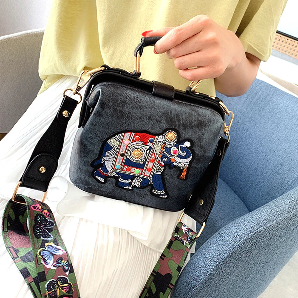 Women's Cartoon Doctor Shoulder Bag, Korean-Style Messenger Bag