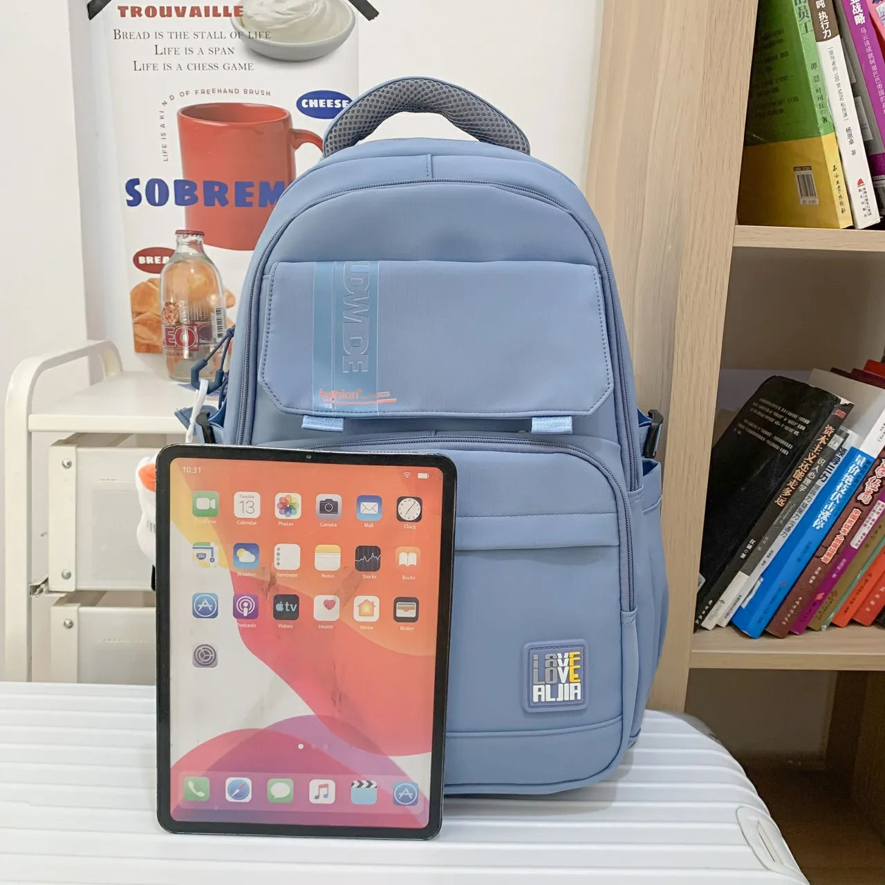 Women's Solid Multi-pocket Backpack