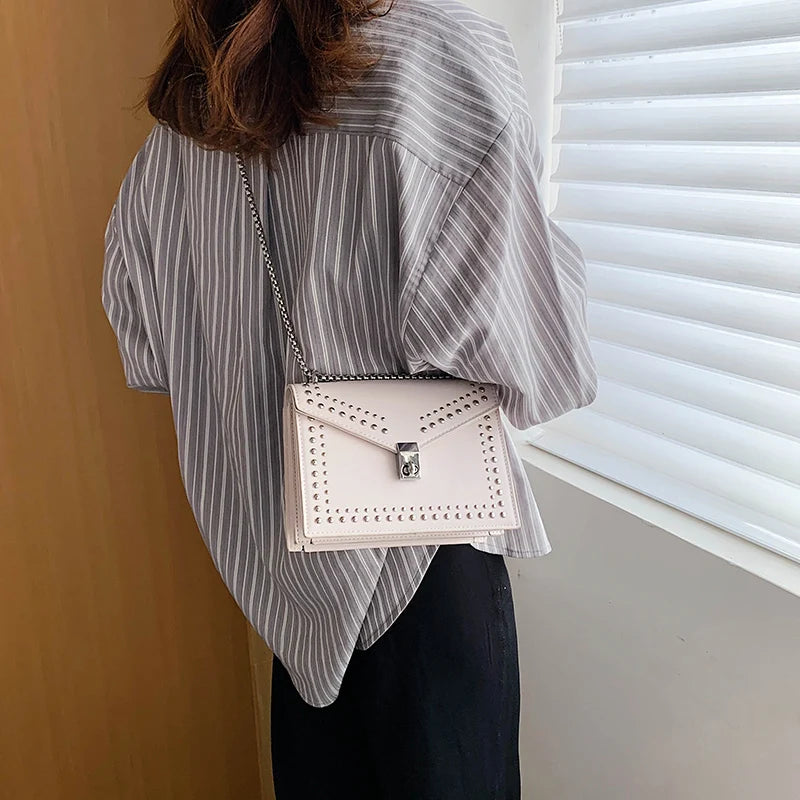 Women's Chain Rivets Crossbody Bag Retro Small Square Bag
