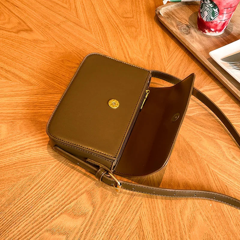 High-end Small Square Women's Diagonal Bag Leather Retro Tofu Bag