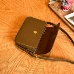 High-end Small Square Women's Diagonal Bag Leather Retro Tofu Bag