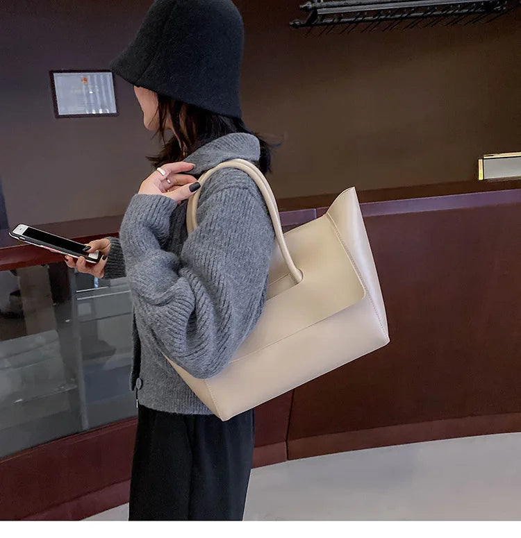 Women's Large Tote Bag Handbag Comutting Versatile Style Capacity Bag