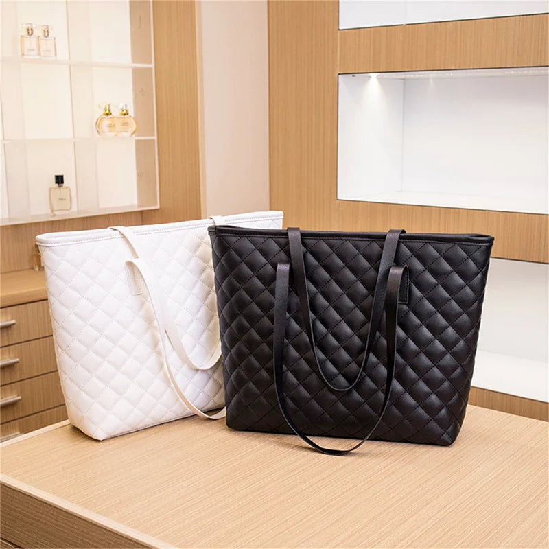 Rhombic Chain Crossbody Bag Handbag