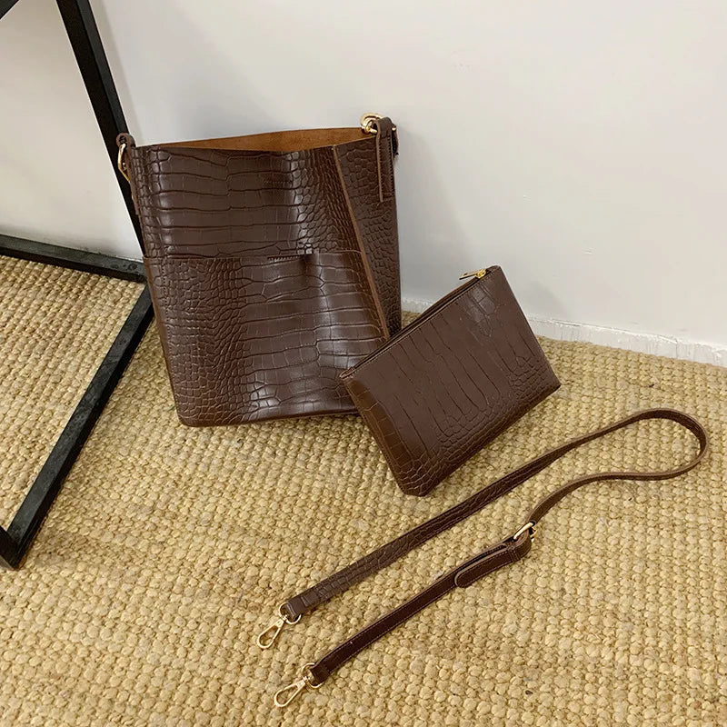 Women's Crocodile Pattern Leather One-Shoulder Big Bag
