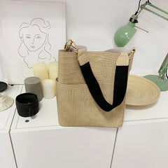 Women's Crocodile Pattern Leather One-Shoulder Big Bag