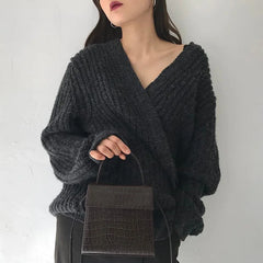 Small Crocodile Pattern Leather Shoulder Bag for Women