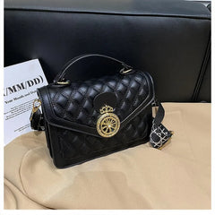 Small Square Crossbody Bag Diamond Chain Handbags for Women