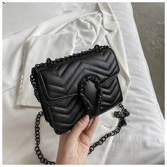 Women's Embroidered Chain Bag, Large Capacity Single Shoulder Messenger Bag