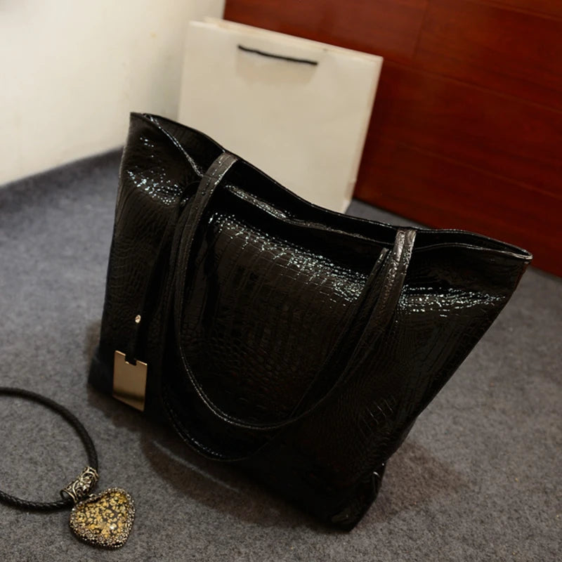 Women's Crocodile Pattern Handbag Large Capacity Shoulder Bag
