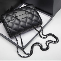 Large Shoulder Bag for Women with High Capacity