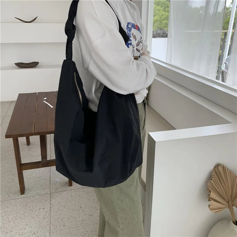 Nylon Shoulder Bag Large Capacity Retro Tote Casual Shopping Bag