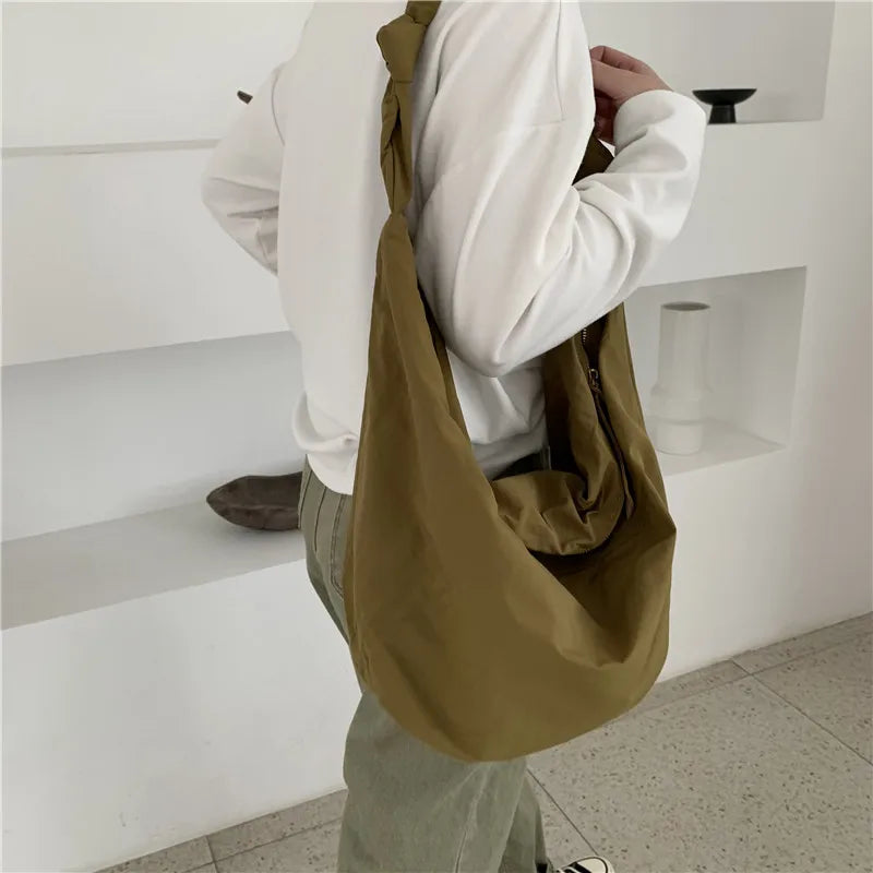 Nylon Shoulder Bag Large Capacity Retro Tote Casual Shopping Bag