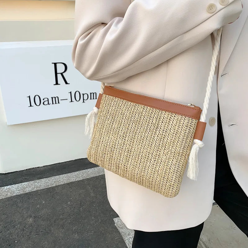 Women's Woven Straw Shoulder Bag Large Capacity Tote Beach Bag