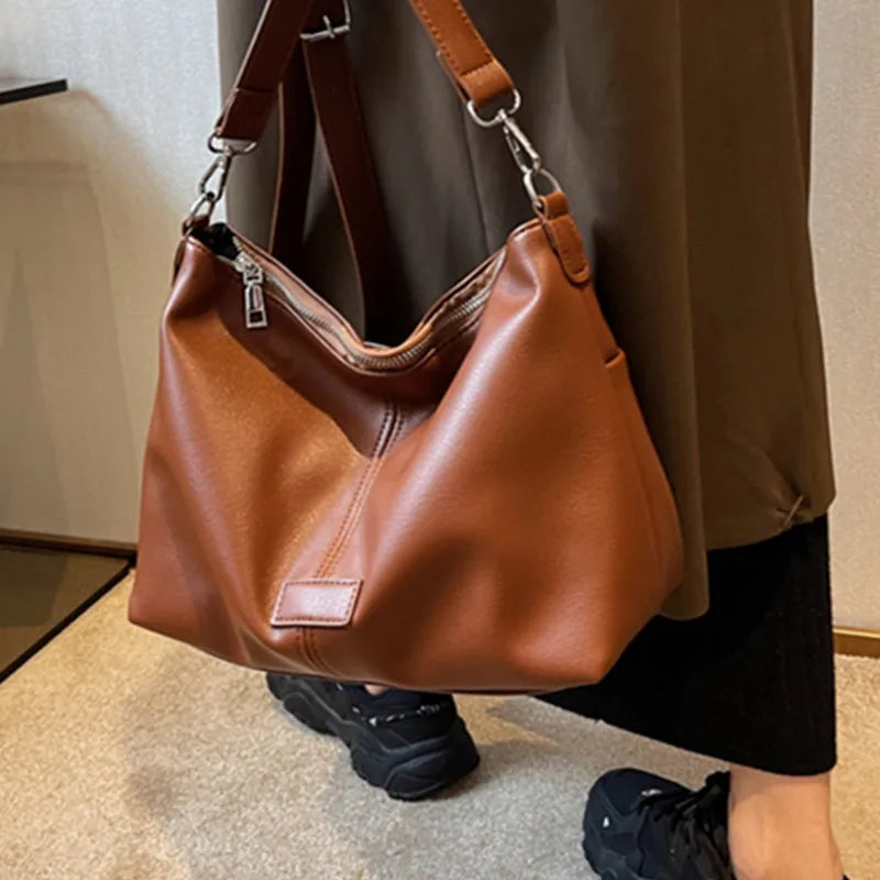 Women's Brown Leather Crossbody Bag Large Capacity Messenger Handbag