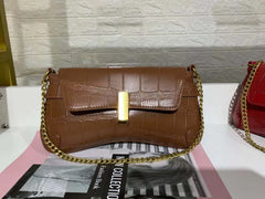Women's Small Chain Shoulder Bag Messenger Clutch with Lid Lock